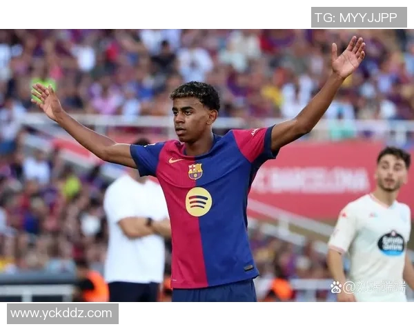 足球明星最火的原因揭秘及其对全球足球文化的影响分析